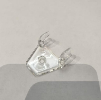 ACRYLIC TRIANGLE HOOK