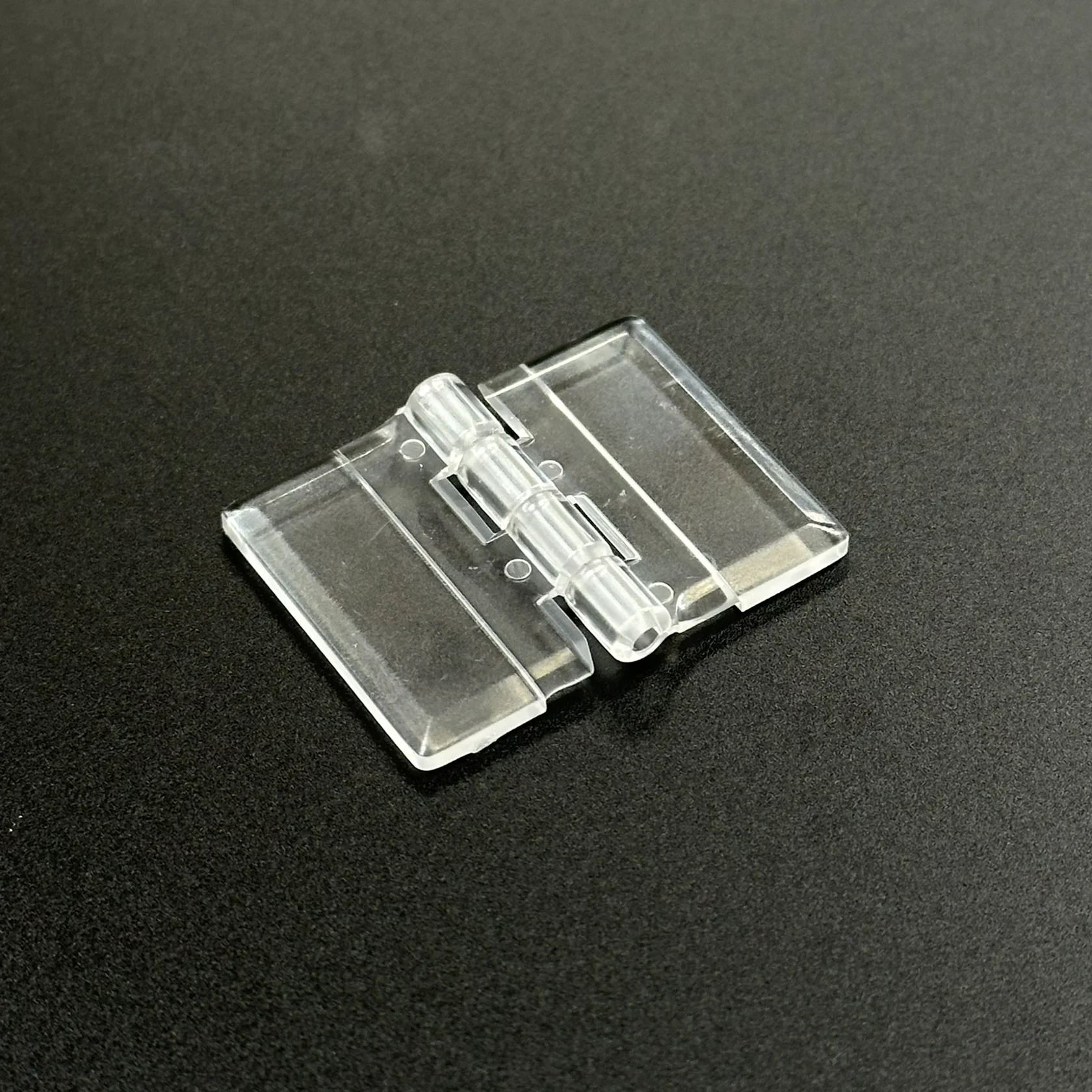 Super Thin Hinge