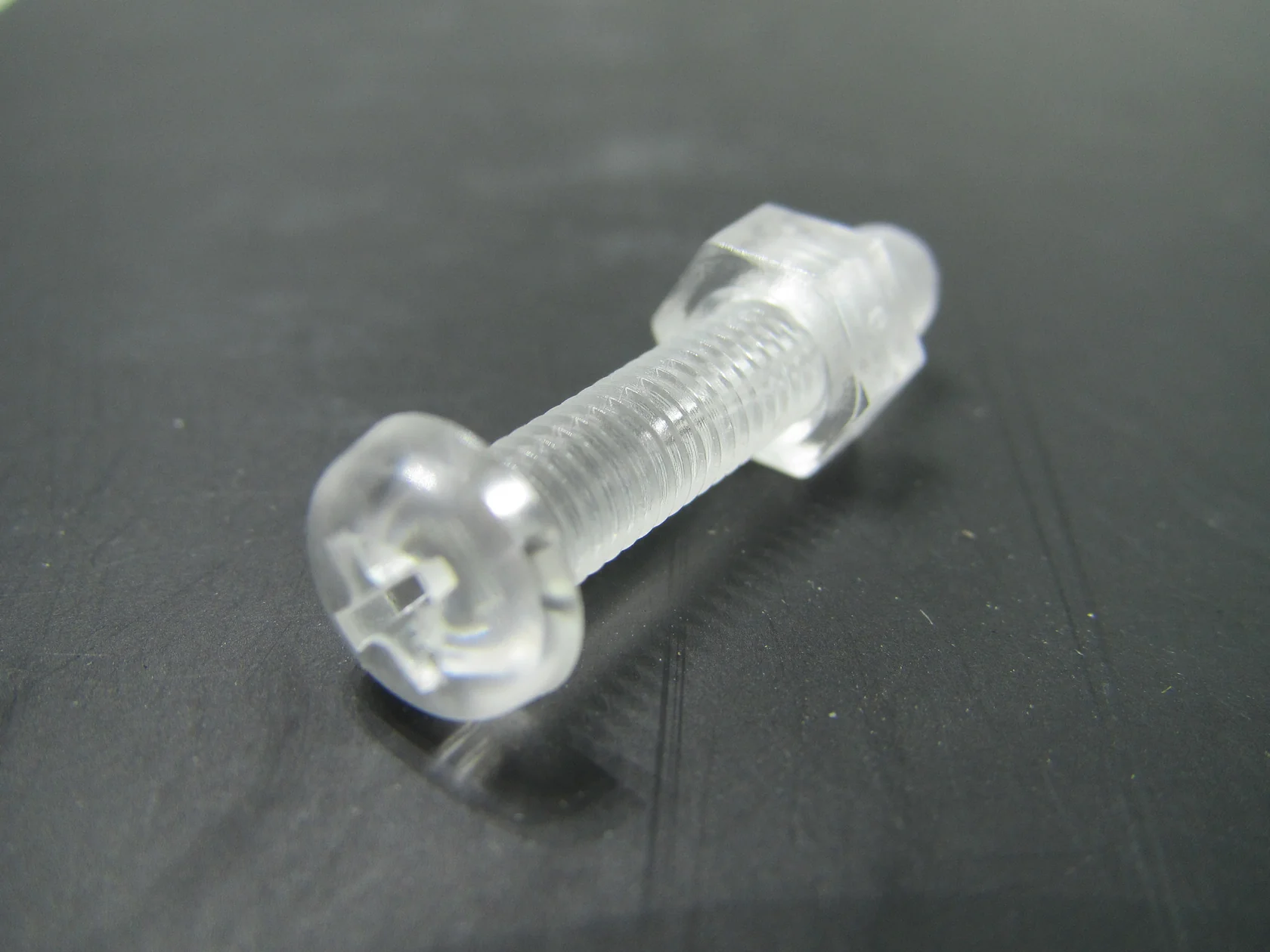 Clear Plastic Screws (Round)