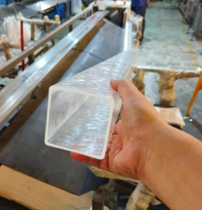 ACRYLIC SQUARE TUBE
