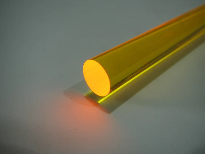 Luminous Yellow Rod