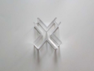 POLYCARBONATE CROSS SLOT